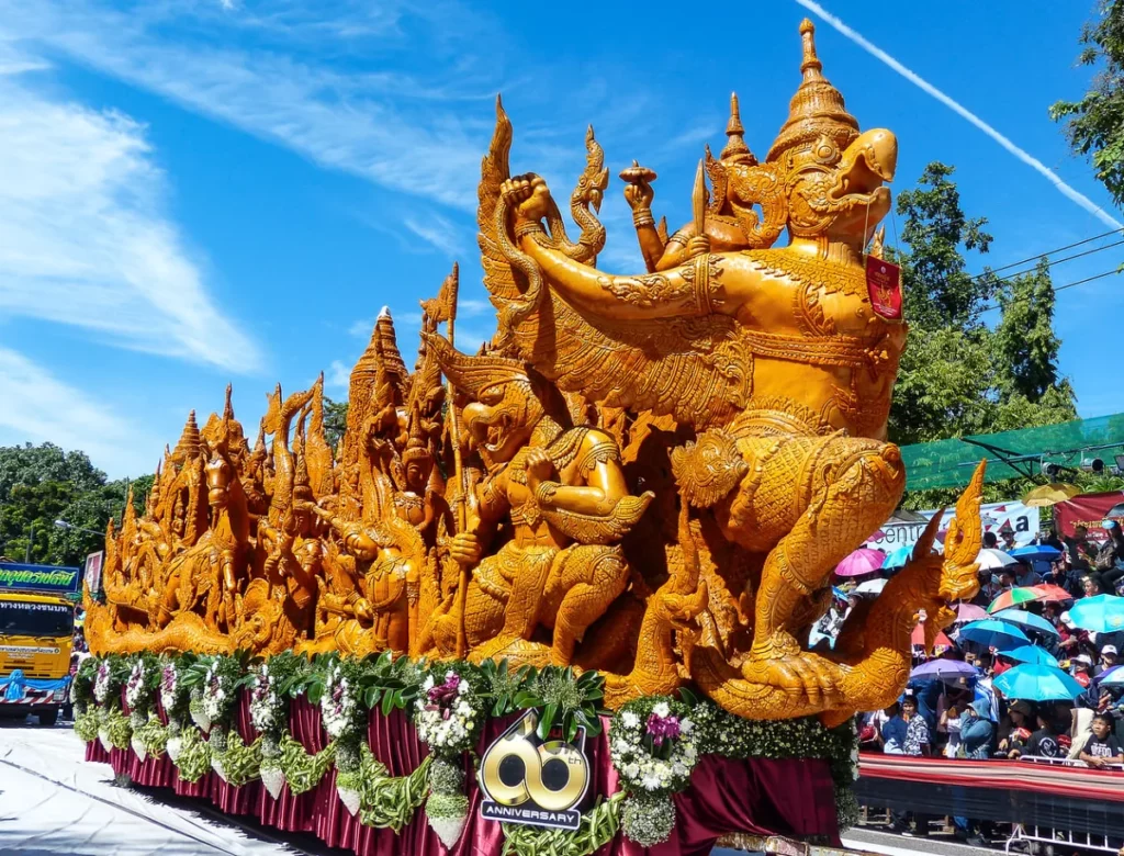 Festival-des-bougies-dUbon-Ratchathani