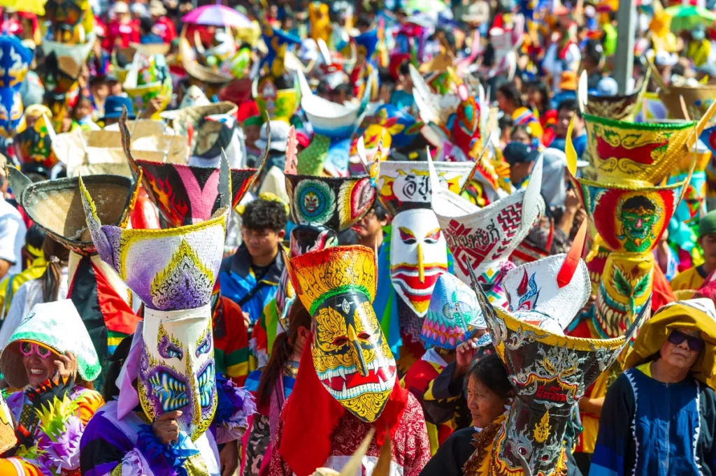 Loei-Phi-Ta-Khon-Festival-ประเพณีผีตาโขน