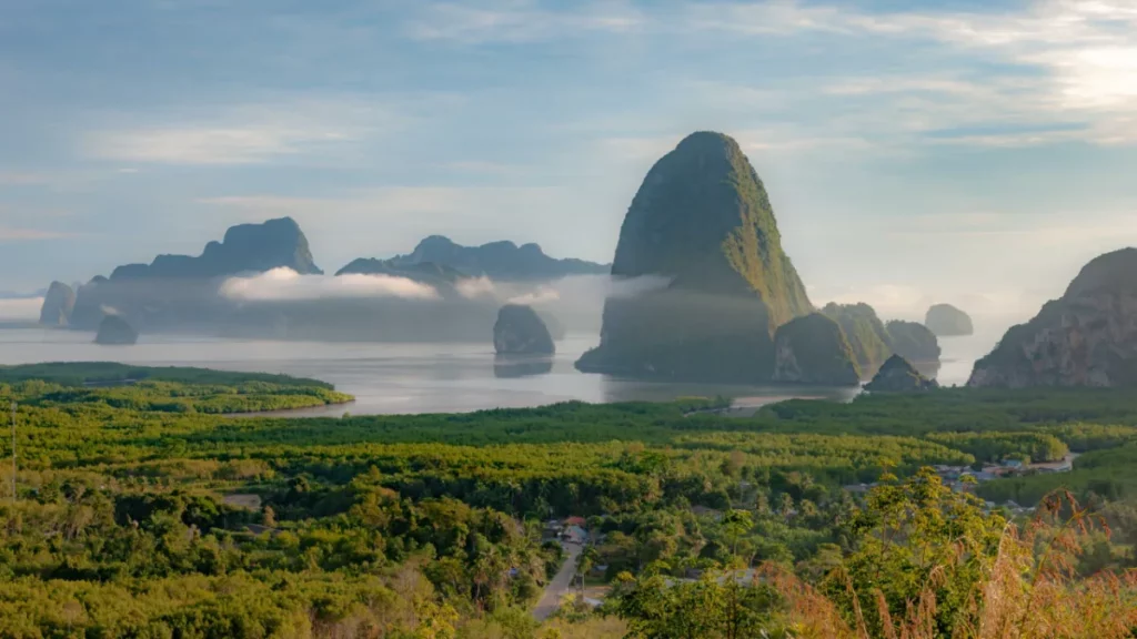 Ao-To-Li-Viewpoint-Phang-nga-scaled