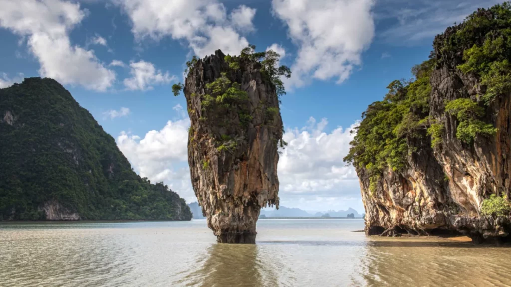 Khao-Tapu-Ao-Phang-nga-National-Park-Phang-nga-scaled-1
