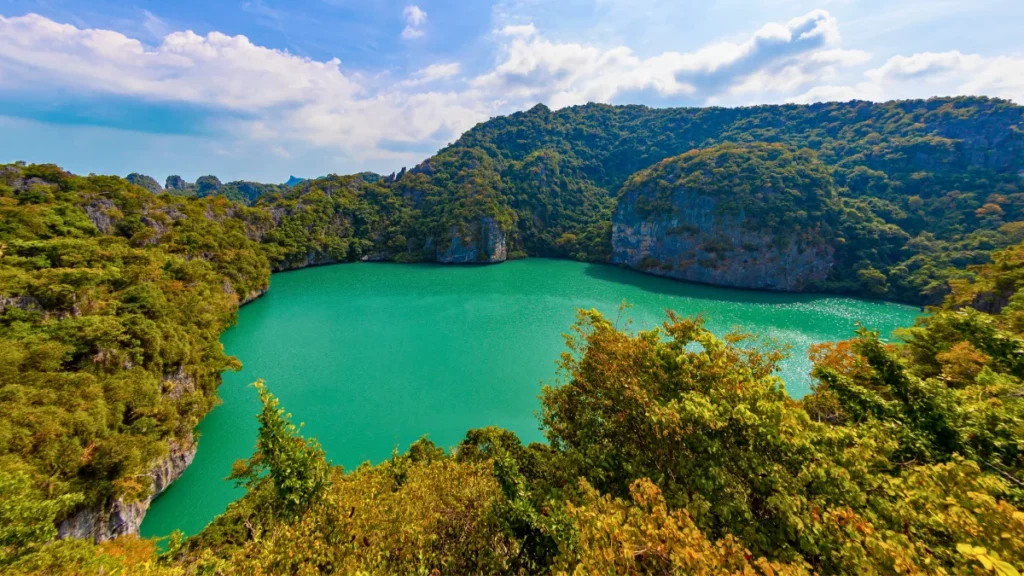 Ko-Mae-Ko-Surat-Thani.