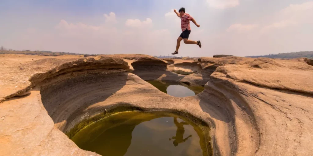 Sam-Phan-Bok-Ubon-