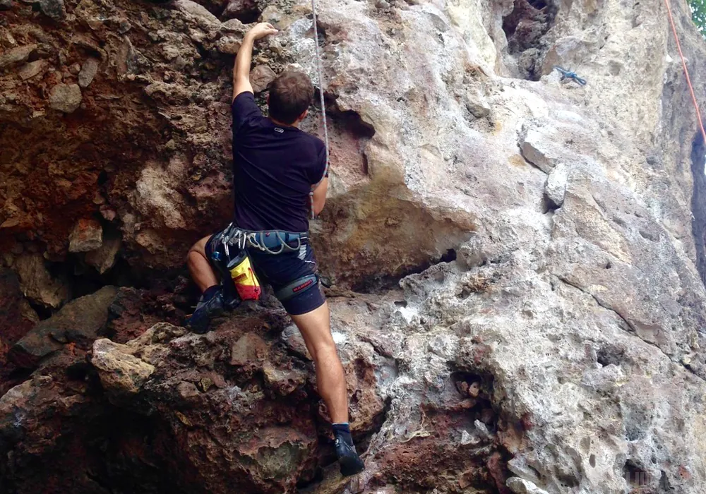 krabi-rockclimbing