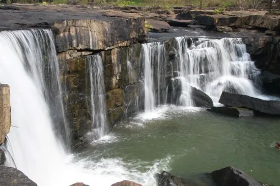 tat-ton-waterfall