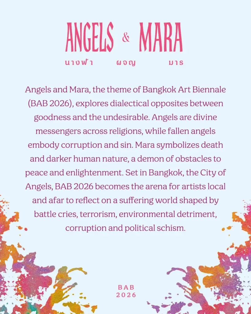 Lichtblauwe poster met een uitleg van Angels & Mara, het thema van Bangkok Art Biennale 2026 over goedheid, verleiding en menselijke conflicten.